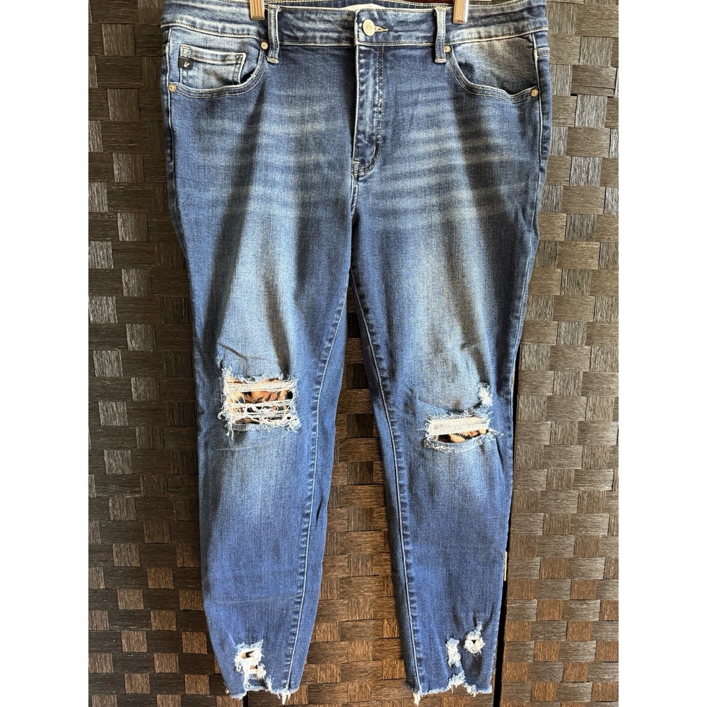 Kancan Jeans Leopard Print Patch Skinny Jeans Size 33